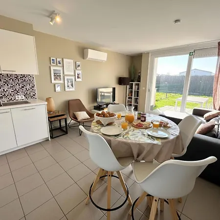 Westhinder I H36 בית נופש *